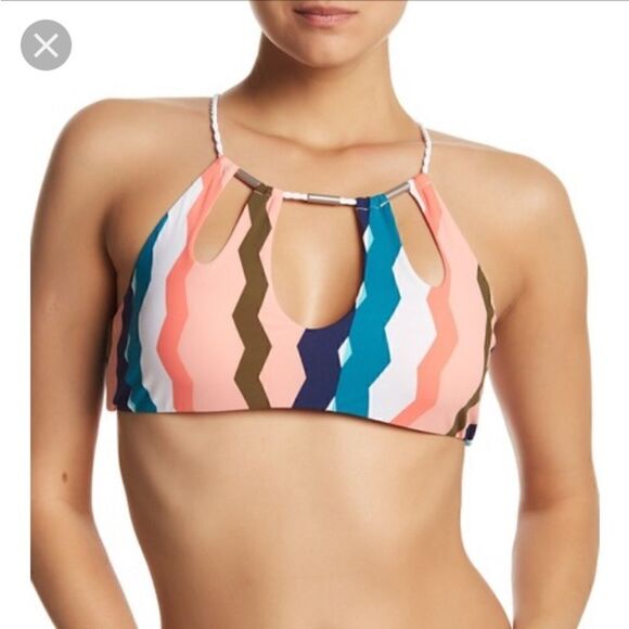 NWT MSRP $94 Red Carter Cutout Keyhole High Neck Bikini Top Women's Size Large - Picture 4 of 8